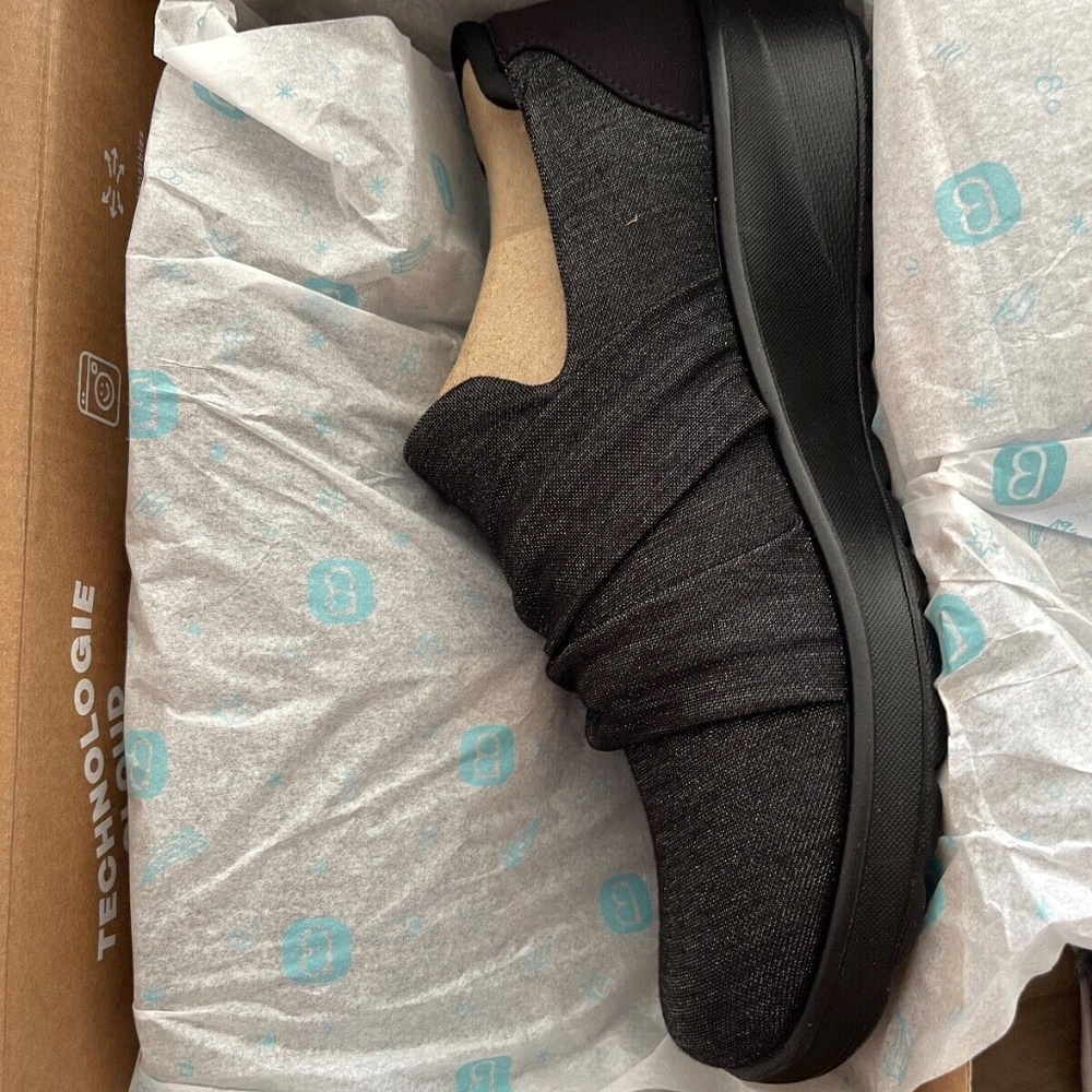 Women’s Bzees Glimmer Washable Slip-On Shoes - Black - Size 7 W